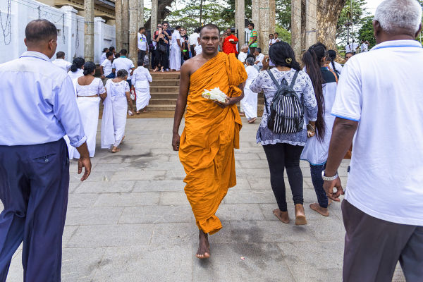 Monaco buddhista, ​​Anuradhapura, Sri Lanka